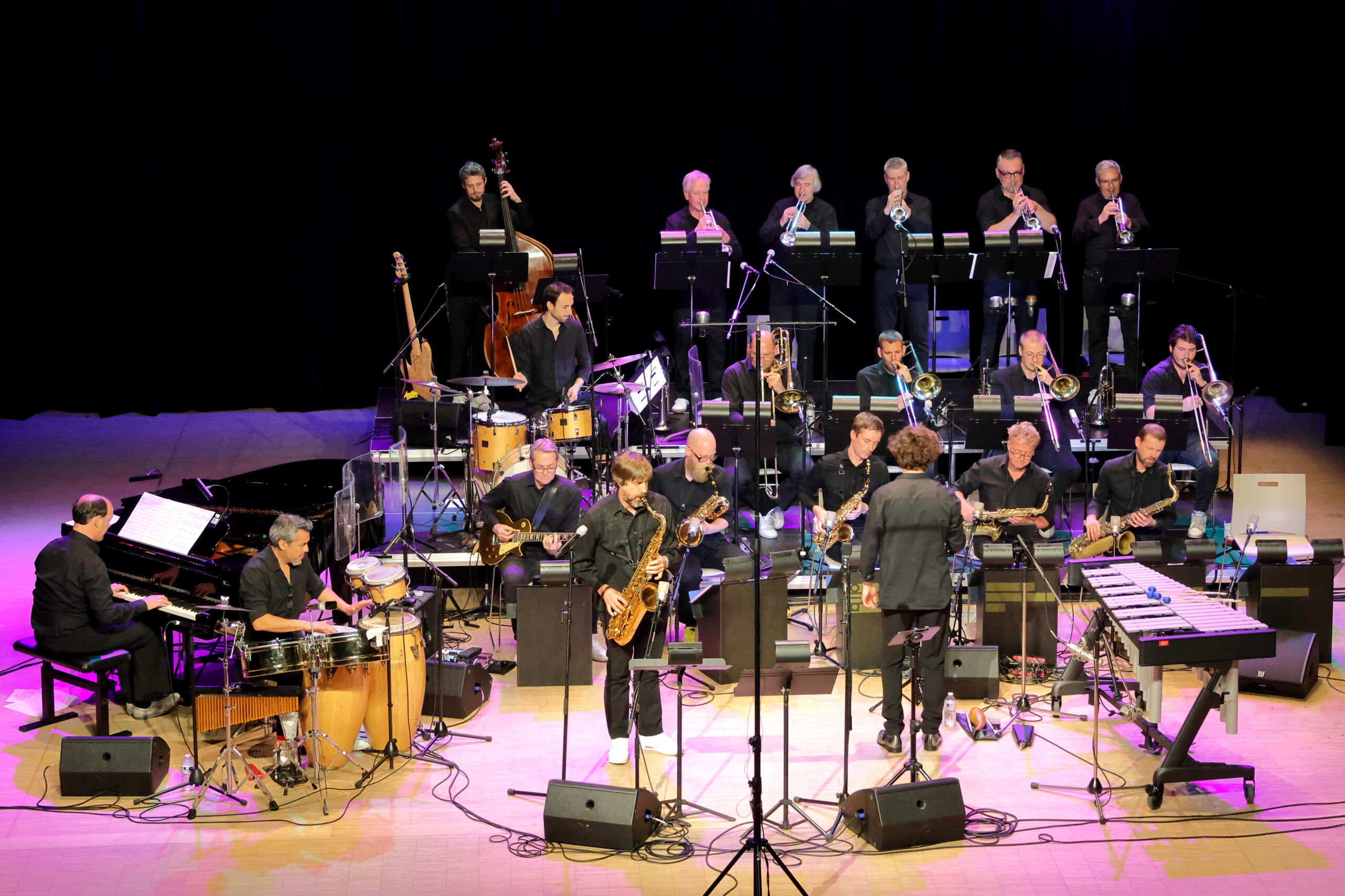 Barnyard Bigband
